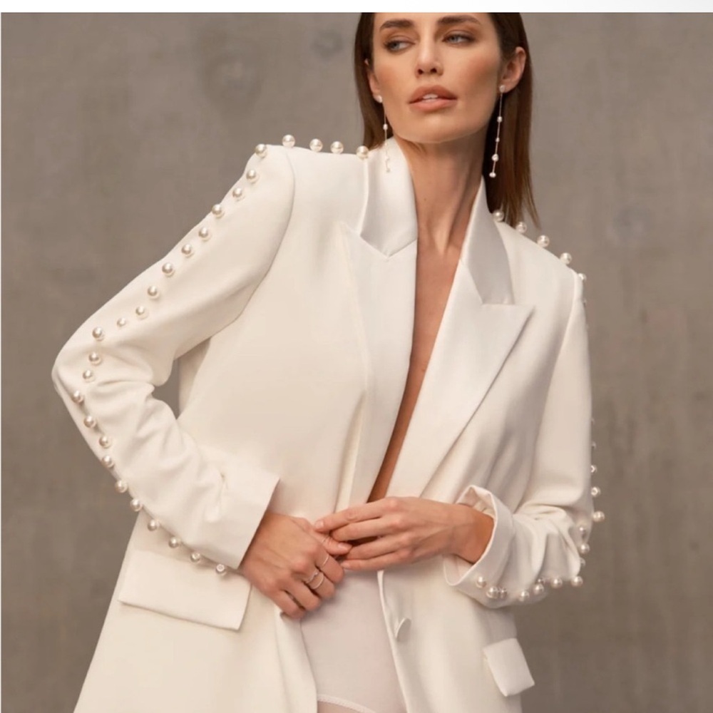 NADINE MERABI Charlotte White Embellished Blazer - Picture 3 of 13